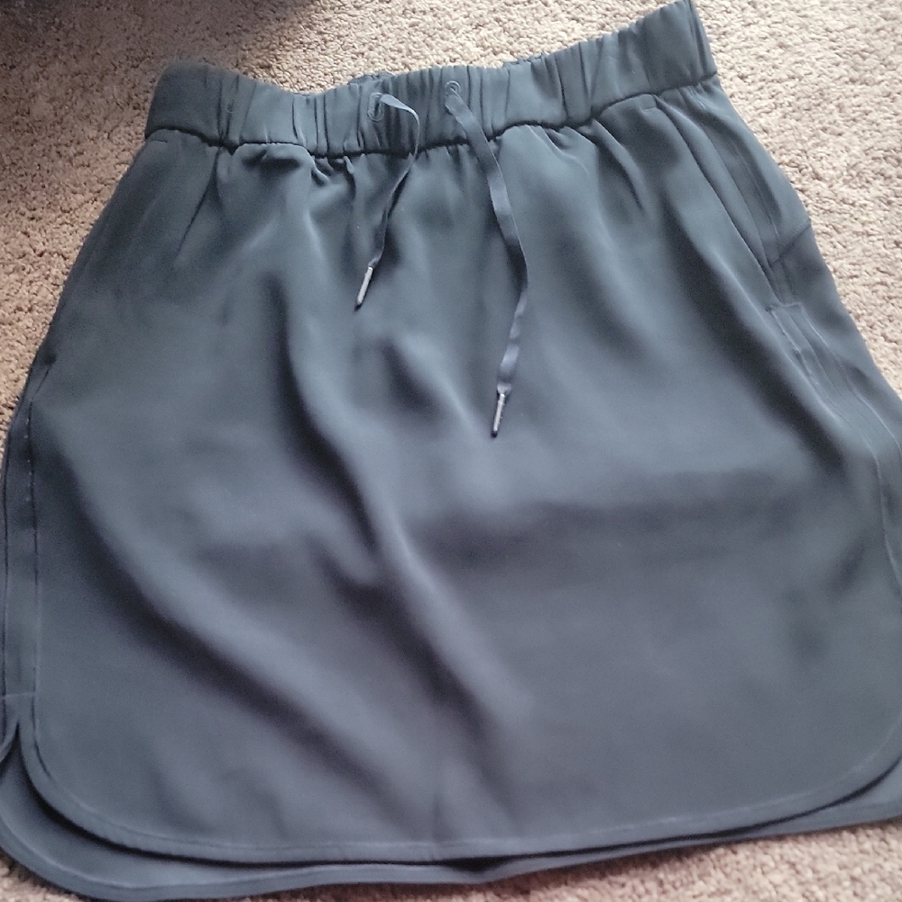 Lululemon Skirt with Drawstring